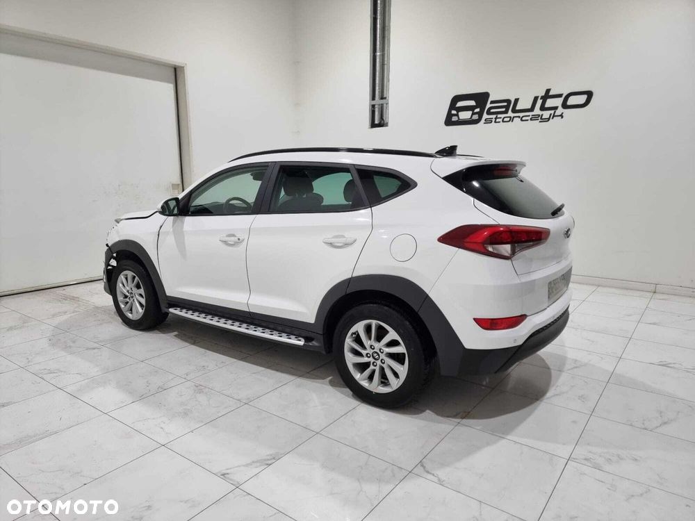 Hyundai Tucson - 8