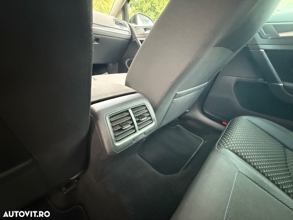 Volkswagen Golf 2.0 TDI SCR DSG United - 13