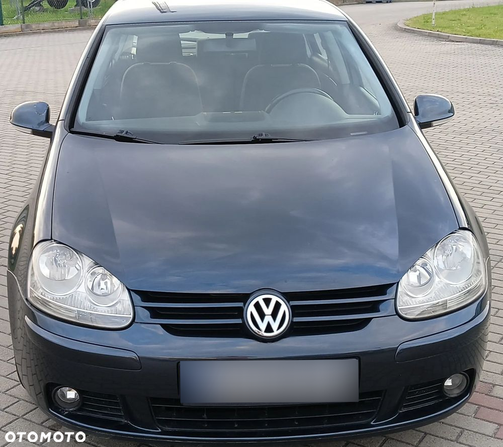 Volkswagen Golf - 8