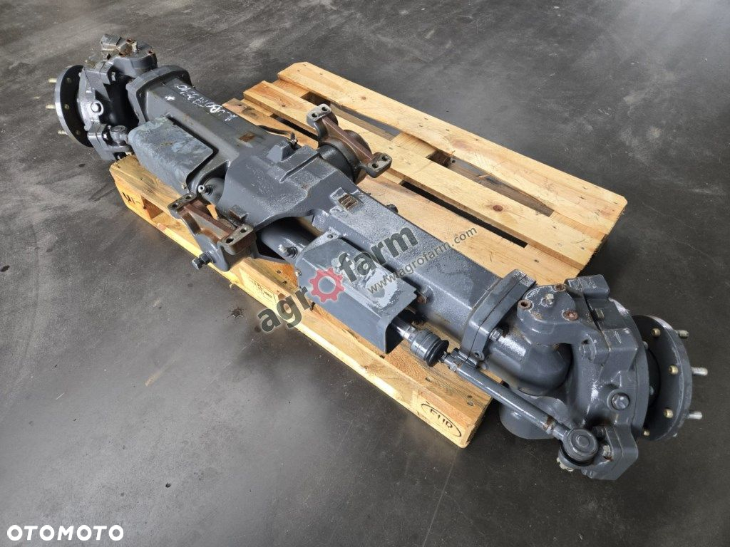 Przedni most Kubota M9540 - 2
