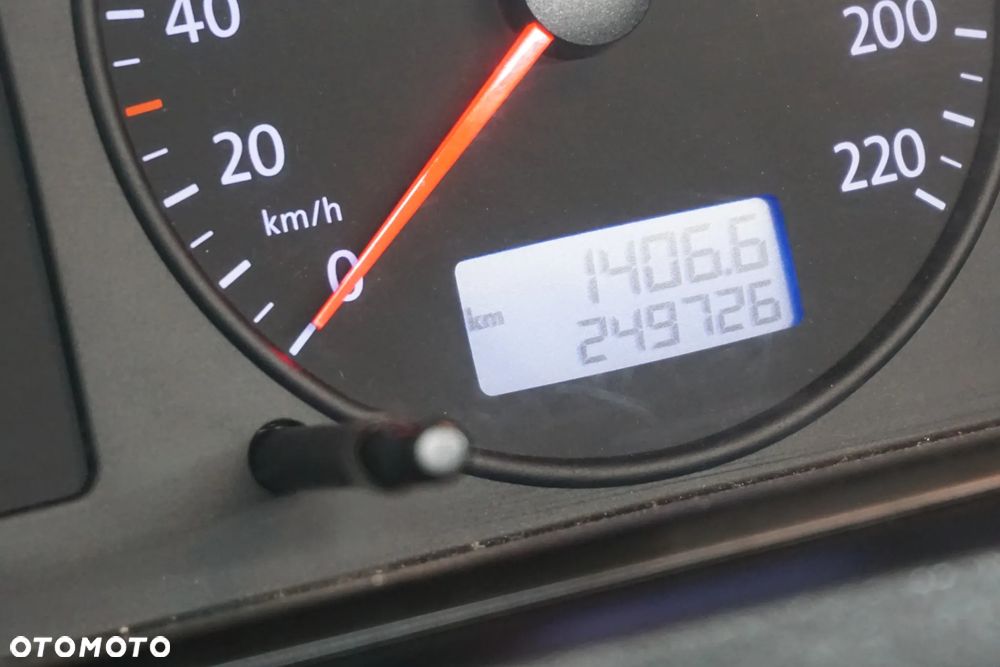 Volkswagen Caravelle TDI L1 Comfortline - 29