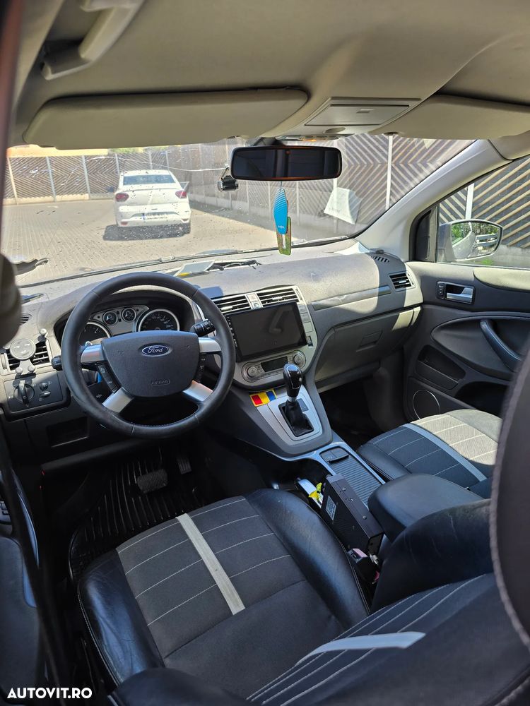 Ford Kuga 2.0 TDCi 4x4 Aut. Individual - 7