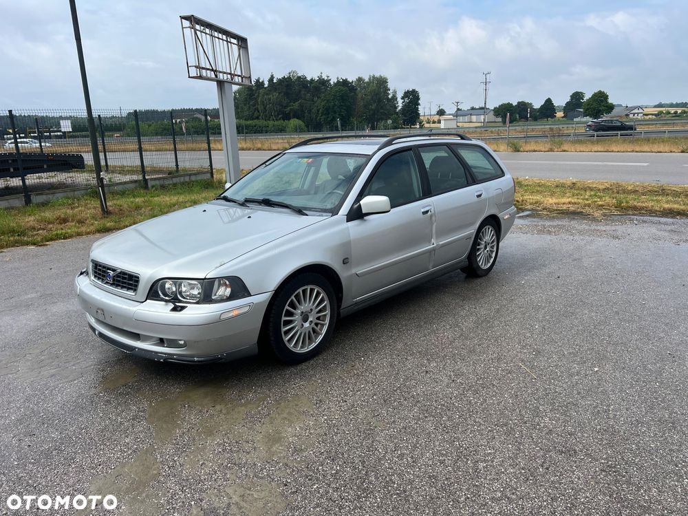 Volvo V40 2.0T Classic Limited Edition Sport - 1