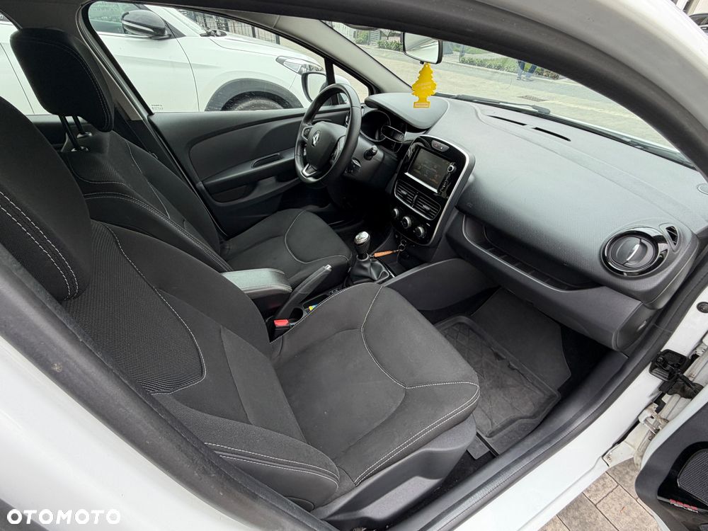 Renault Clio - 7
