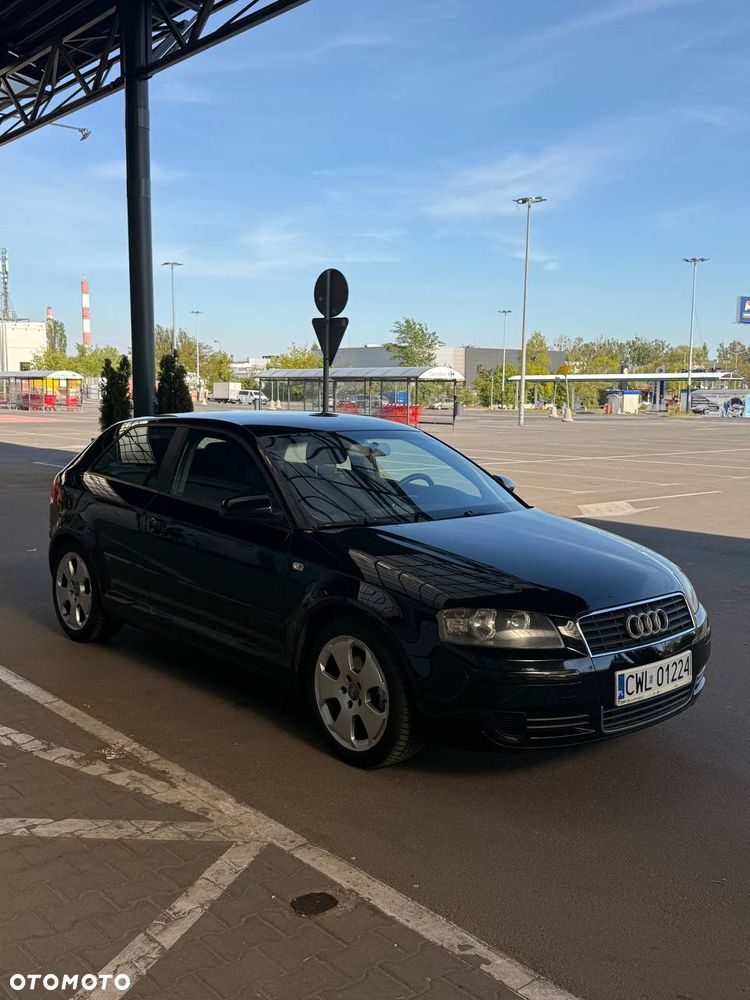 Audi A3 3-drzwiowe 1.6 Ambiente - 1