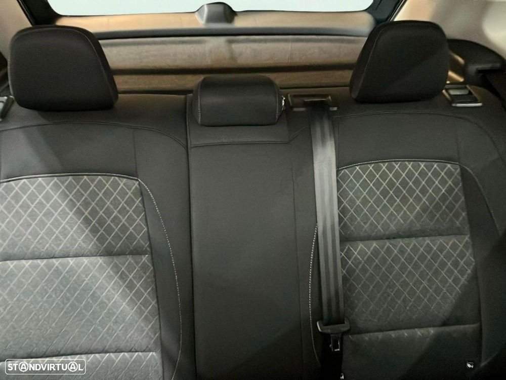 MG ZS - 18