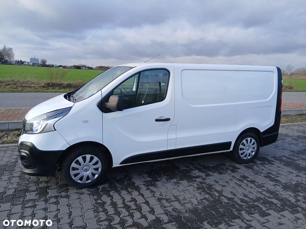 Renault TRAFIC - 3