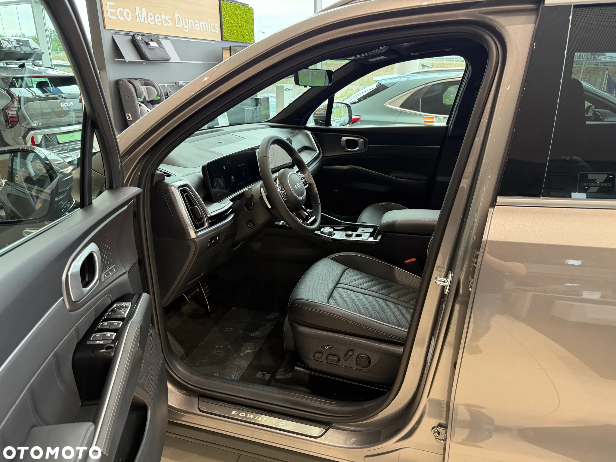Kia Sorento - 9