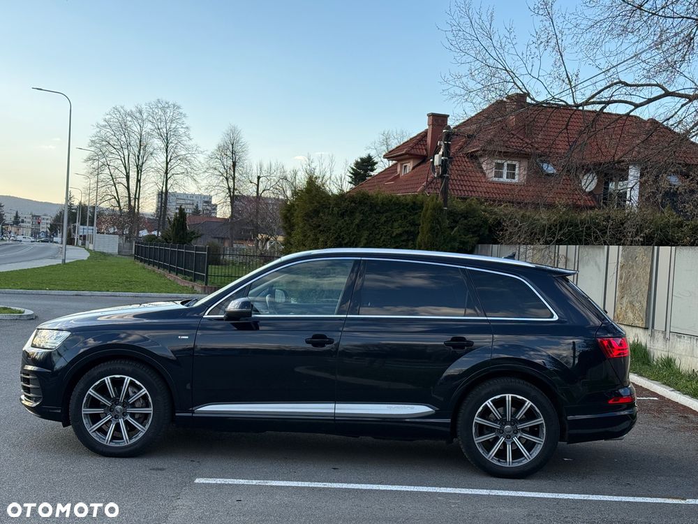 Audi Q7 - 3