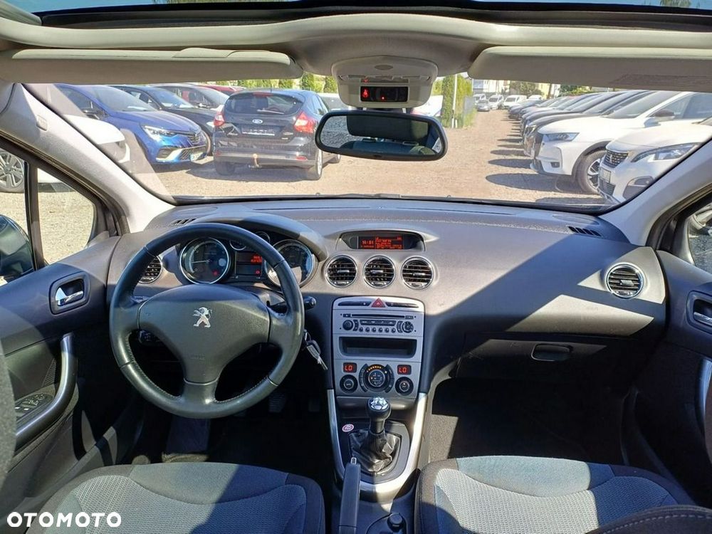 Peugeot 308 120 VTi Premium - 30