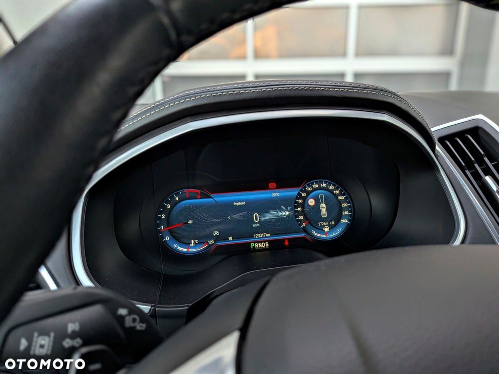 Ford S-Max - 29