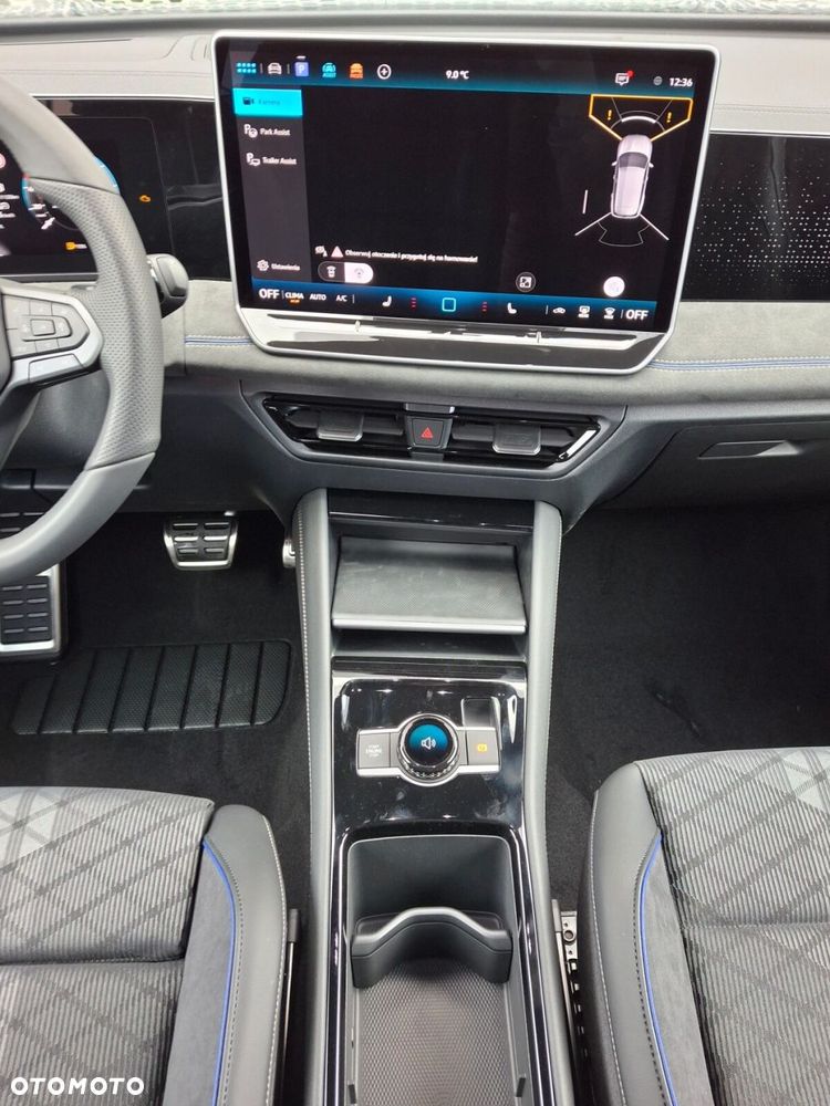Volkswagen Tiguan - 24