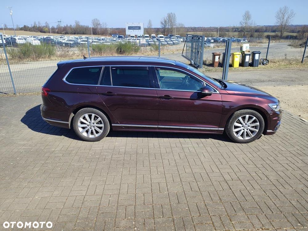 Volkswagen Passat 2.0 TDI SCR 4Motion DDG Highline - 7