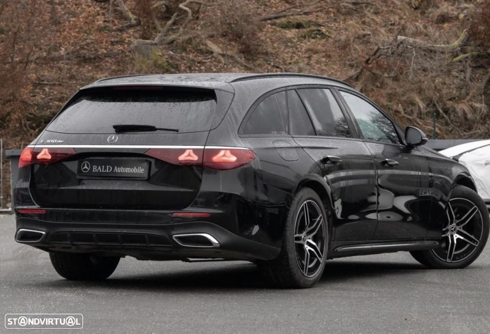 Mercedes-Benz E 300 de 9G-TRONIC AMG Line - 21