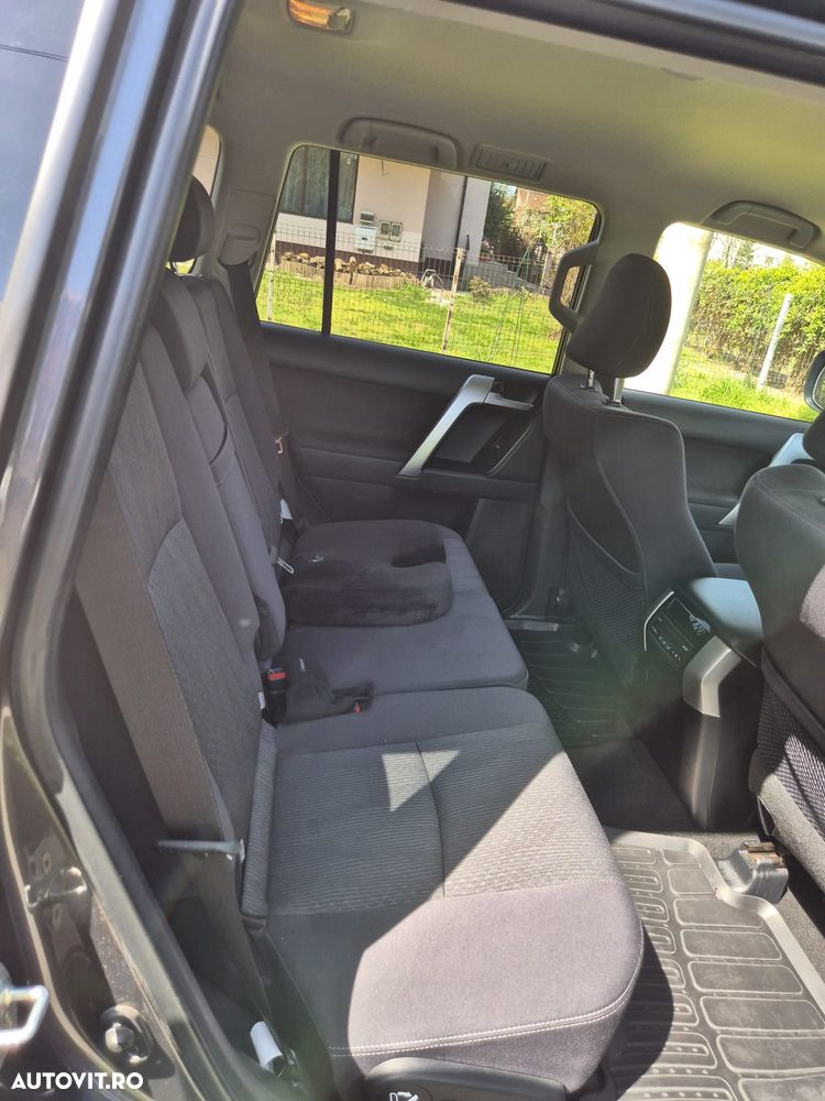 Toyota Land Cruiser 2.8l D-4D 204 CP A/T 5 locuri Active - 18