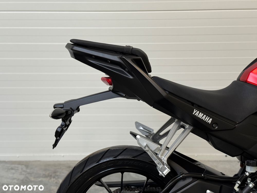 Yamaha MT - 19