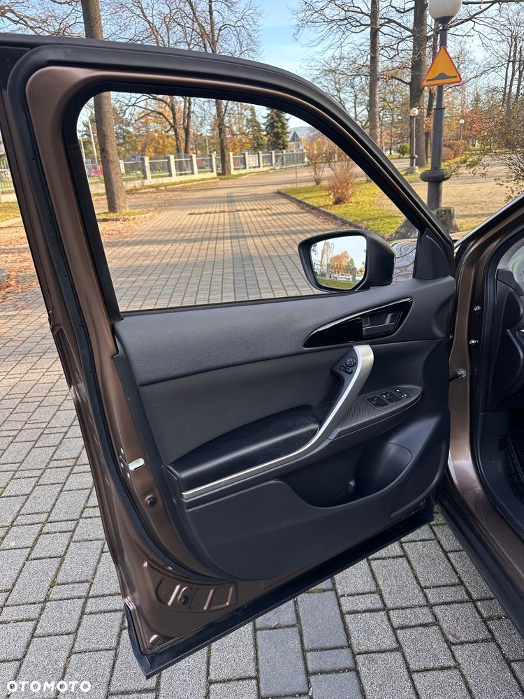 Mitsubishi Eclipse Cross 1.5 T GPF Inbusiness CVT - 12