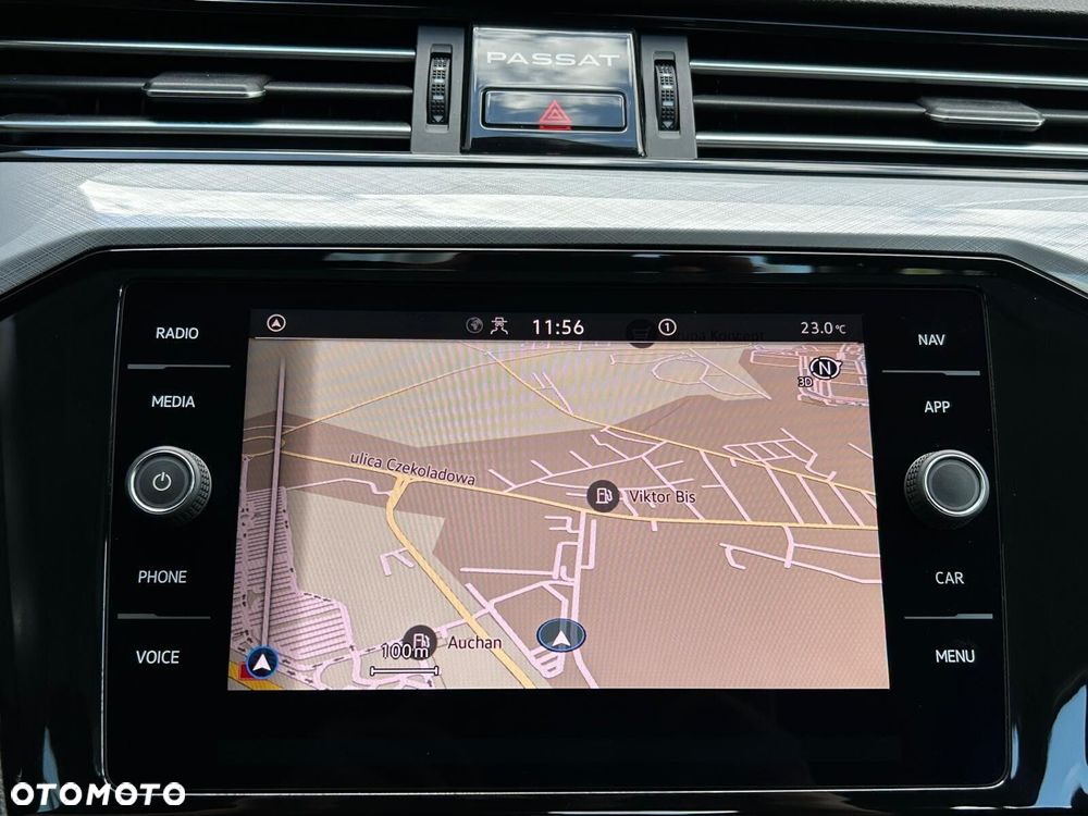 Volkswagen Passat - 27