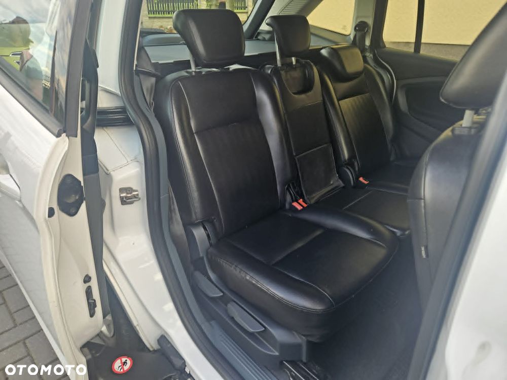 Ford C-MAX 1.6 TDCi Titanium - 4