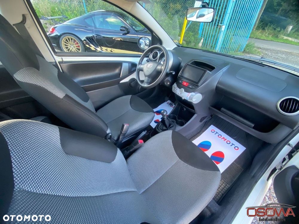 Toyota Aygo - 25
