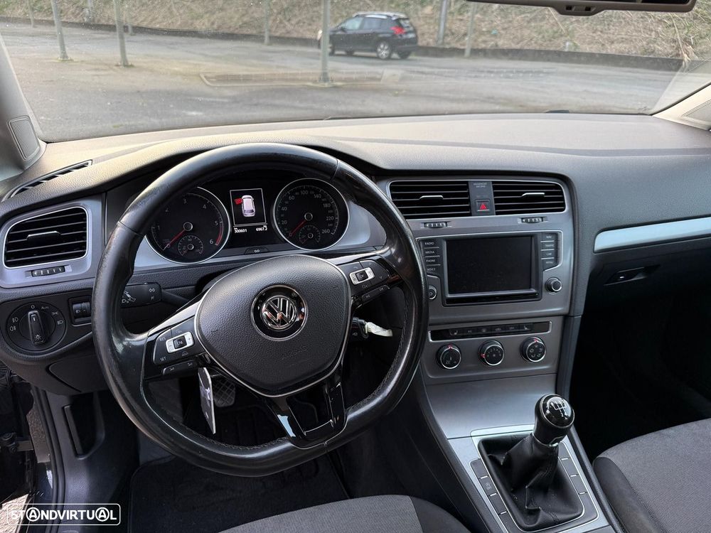VW Golf Variant 1.6 TDi BlueMotion Confortline - 8