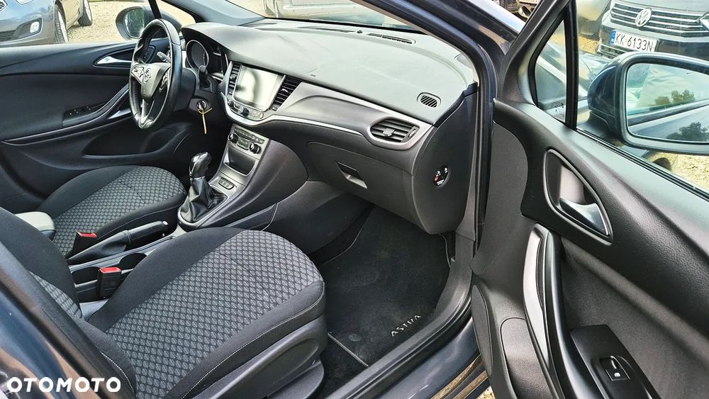 Opel Astra 1.4 Turbo Innovation - 35