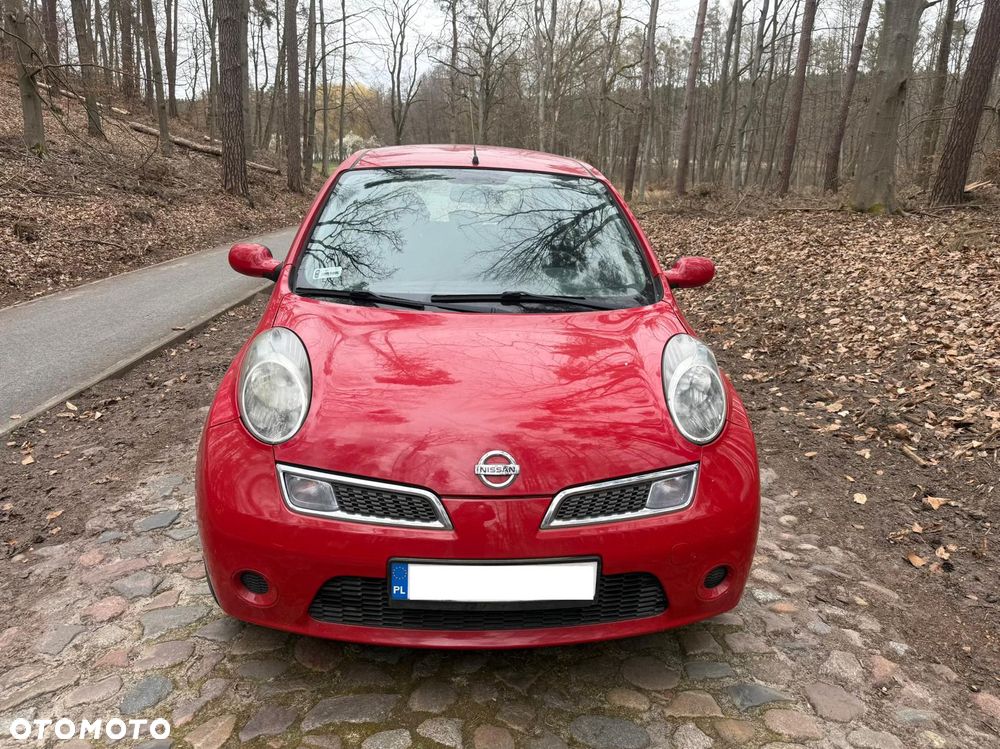 Nissan Micra - 1