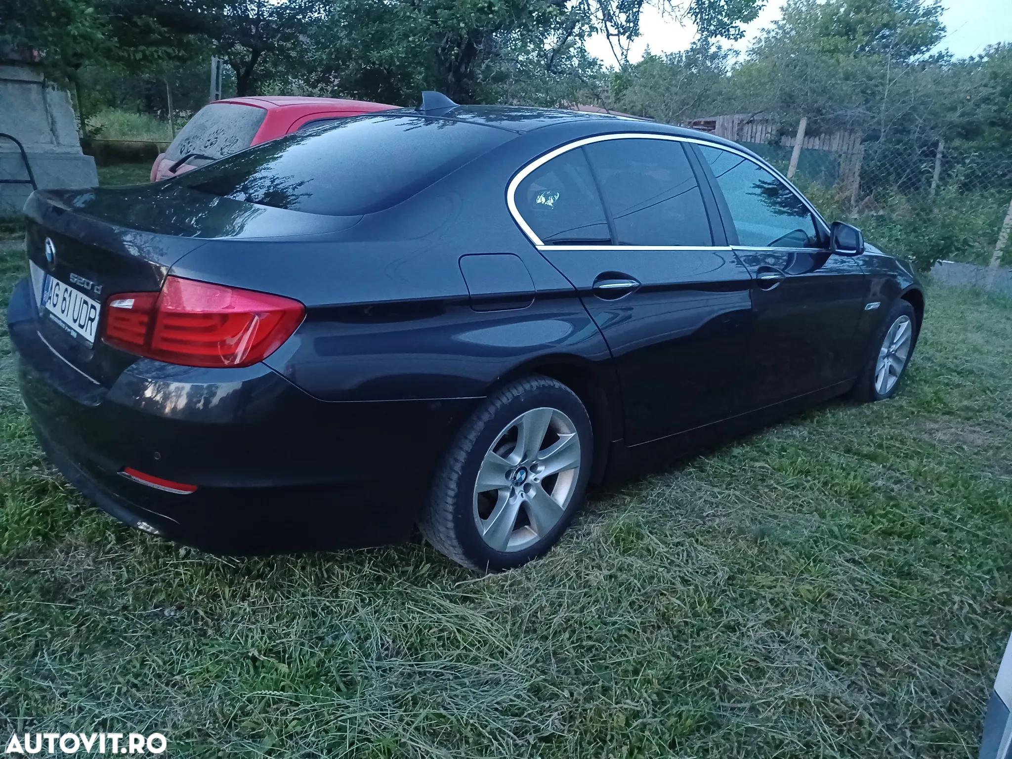 BMW Seria 5 520d - 11