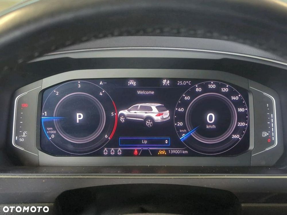 Volkswagen Tiguan Allspace - 8