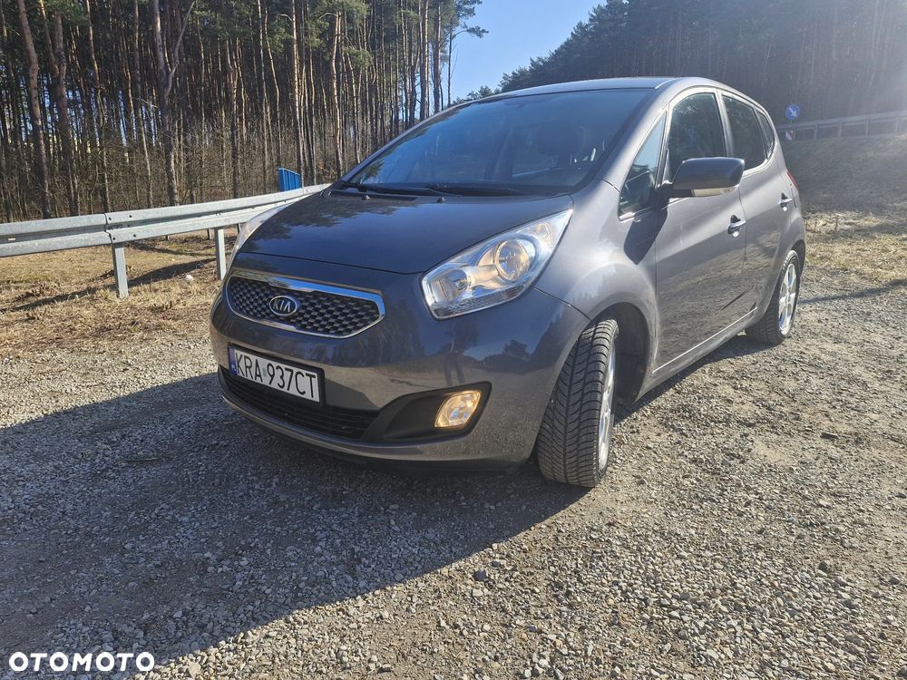 Kia Venga 1.6 CVVT Black Collection - 1