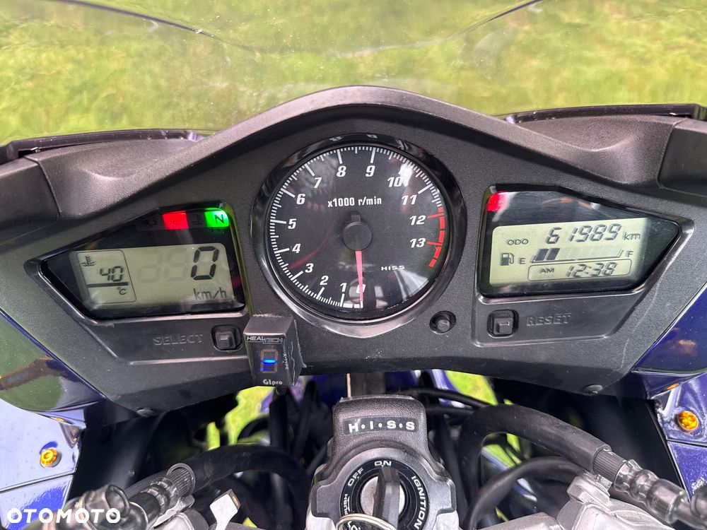 Honda VFR - 14