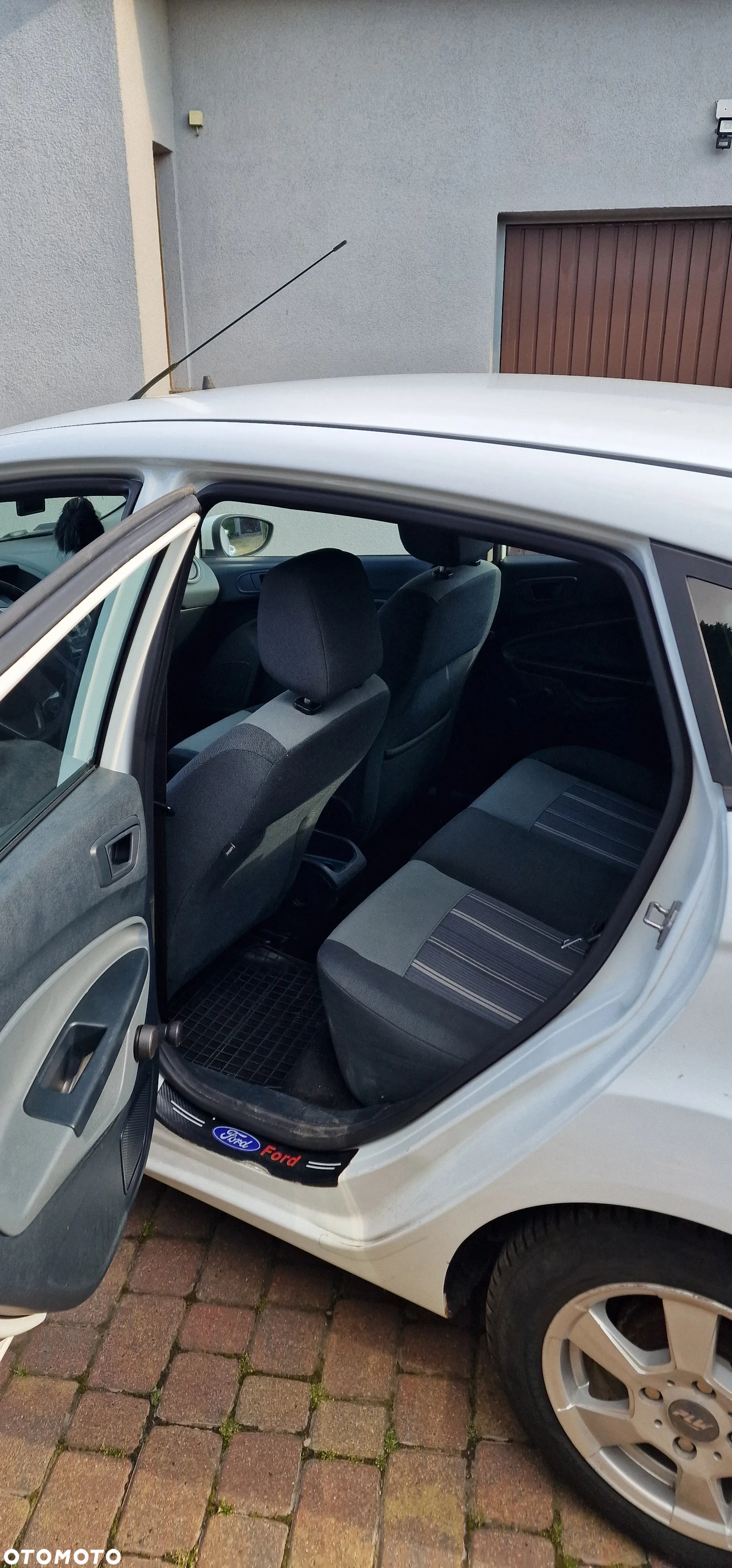 Ford Fiesta - 7