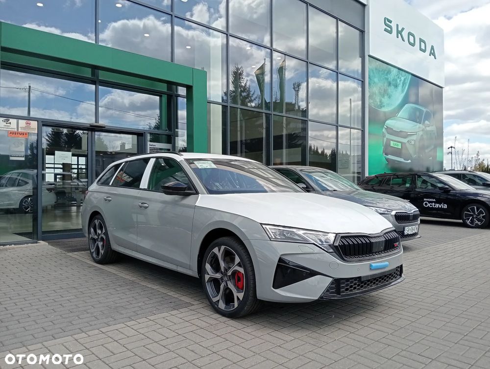 Skoda Octavia - 1