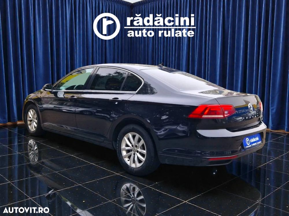 Volkswagen Passat 2.0 TDI DSG Comfortline - 5
