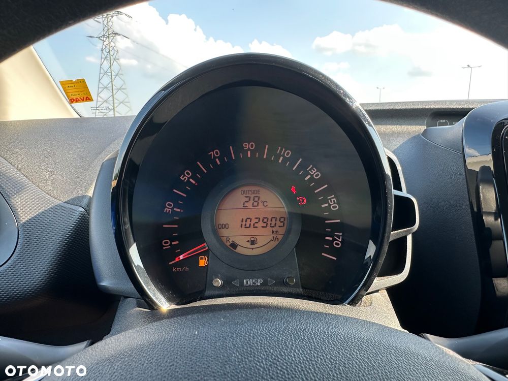 Citroën C1 VTi 72 S&S MILLENIUM - 17