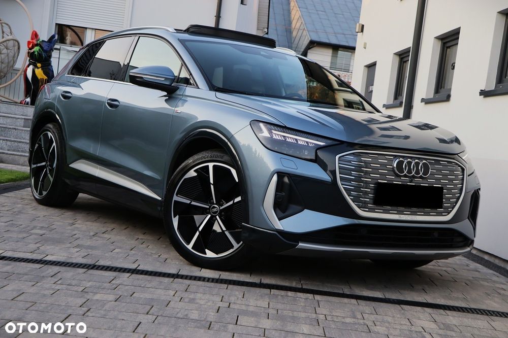 Audi Q4 e-tron - 5