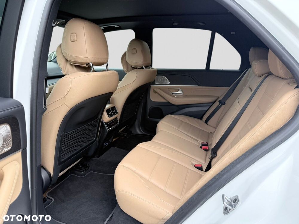 Mercedes-Benz GLE - 27