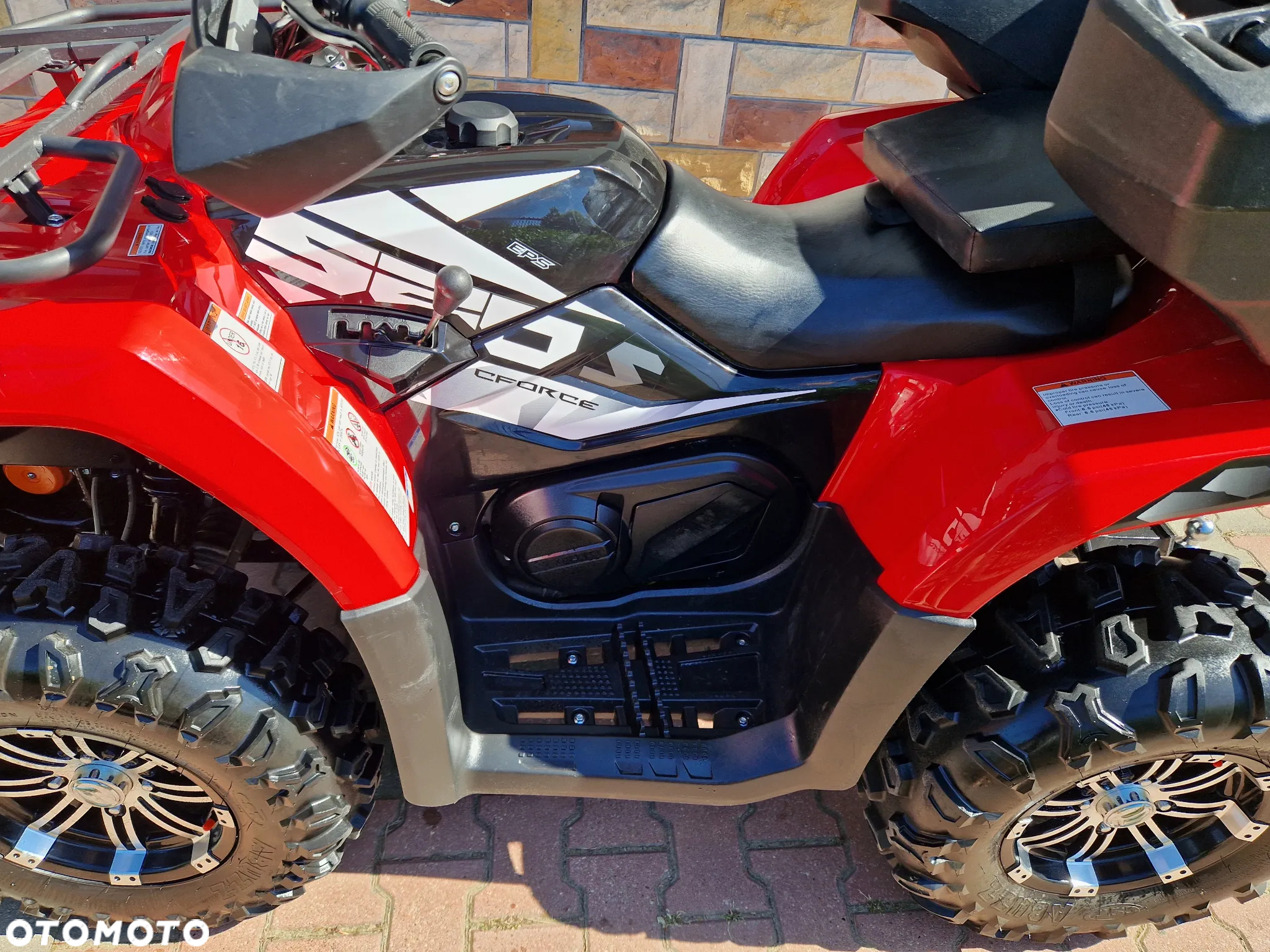 CFMoto 300NK - 11
