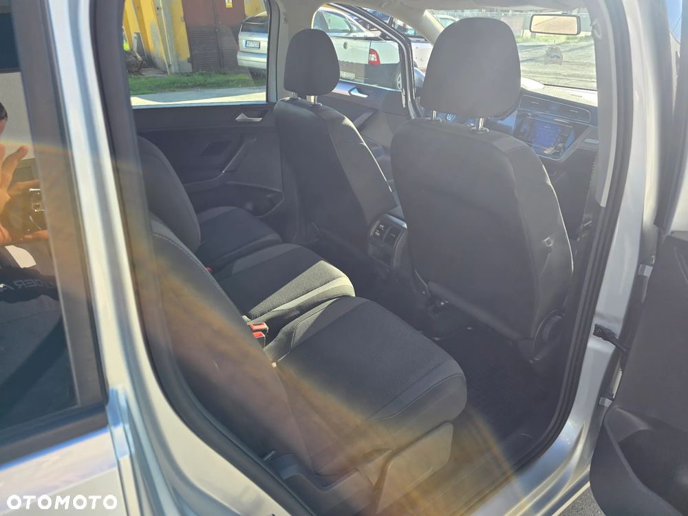 Volkswagen Touran 1.6 TDI BMT SCR Comfortline - 13