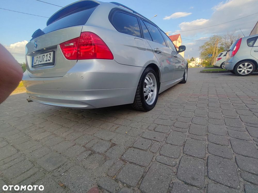 BMW Seria 3 - 26