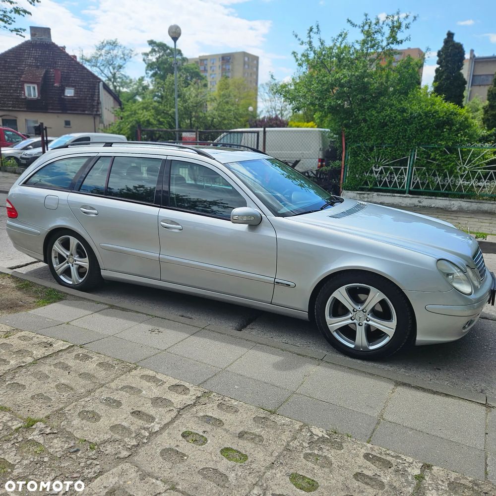 Mercedes-Benz Klasa E 220 CDI Automatik Classic - 2