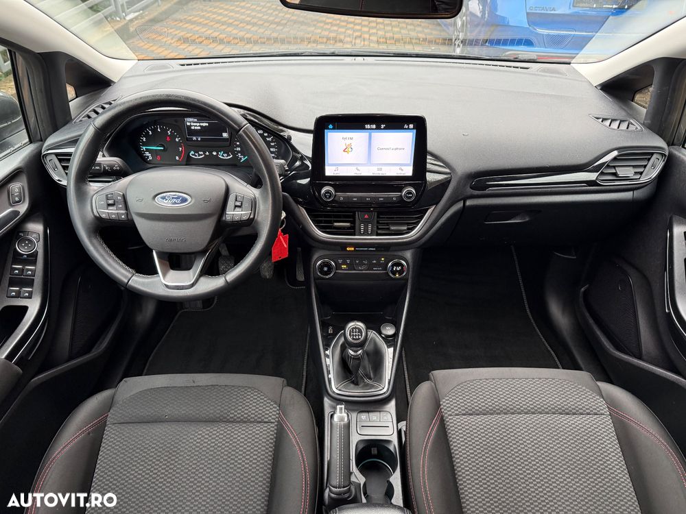 Ford Fiesta 1.0 EcoBoost Hybrid S&S TITANIUM X - 4