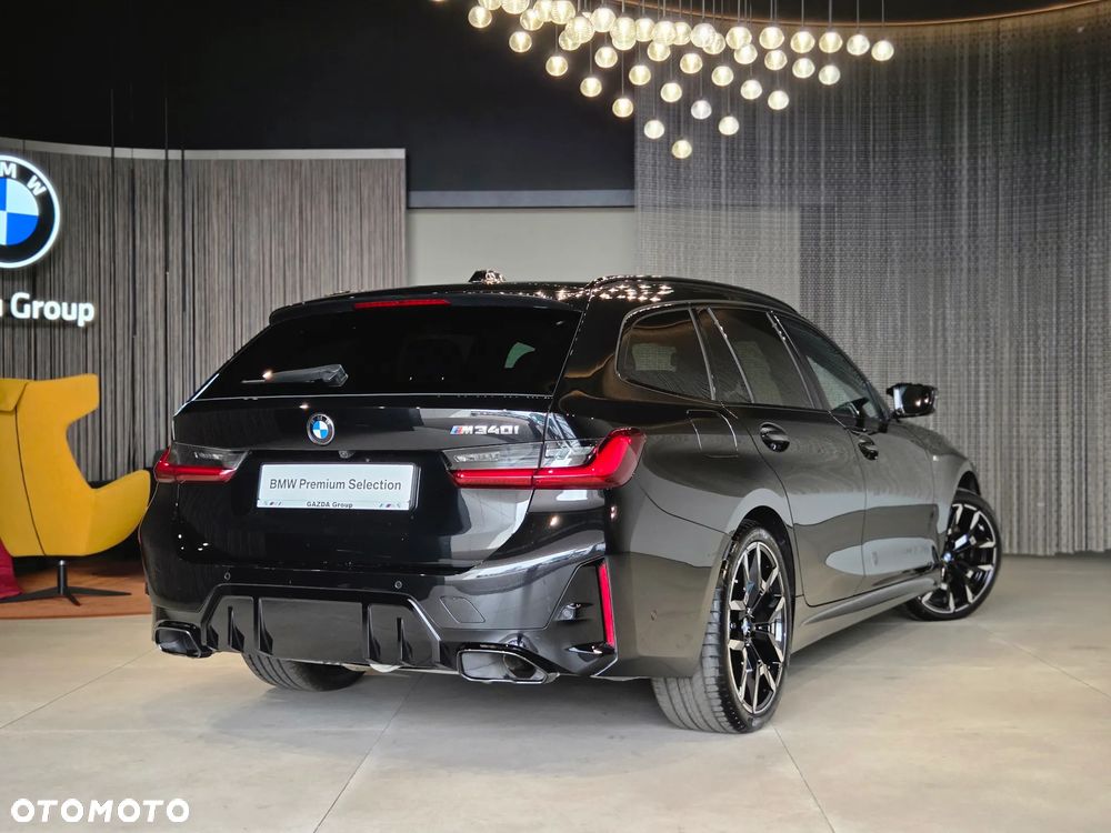 BMW Seria 3 M340i xDrive sport - 33