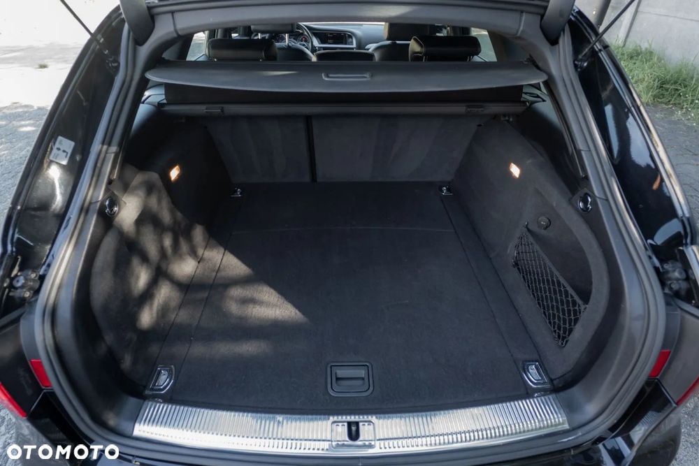 Audi A4 Avant 2.0 TDI DPF clean diesel quattro S tronic S line Sportpaket - 22