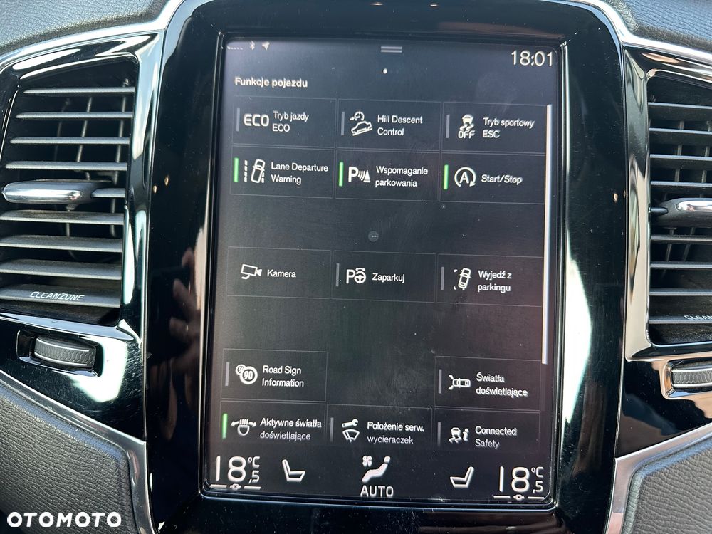 Volvo XC 90 D5 AWD Momentum - 32