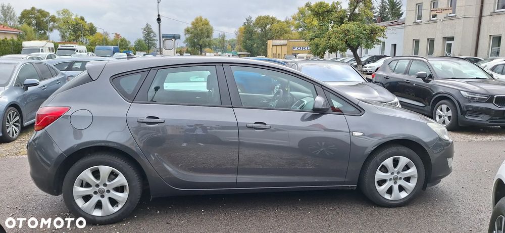 Opel Astra IV 1.4 T Enjoy - 8