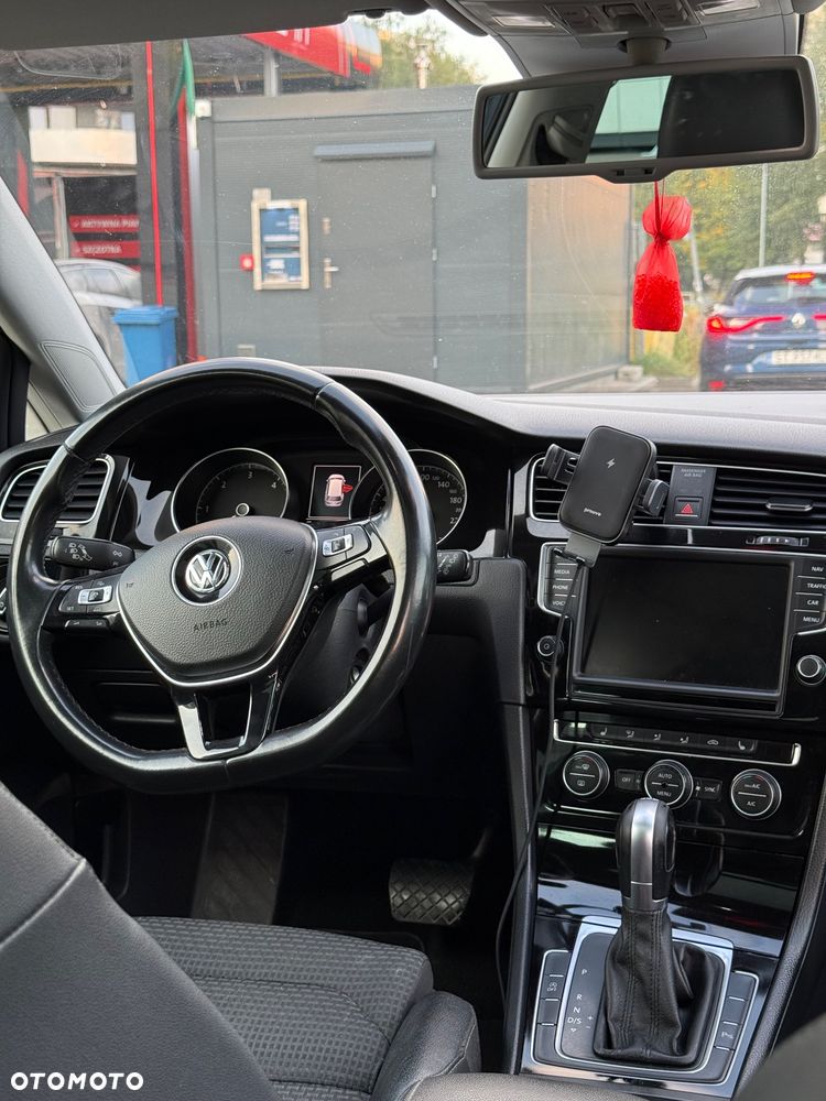 Volkswagen Golf 1.6 TDI BlueMotion Technology DSG Comfortline - 19