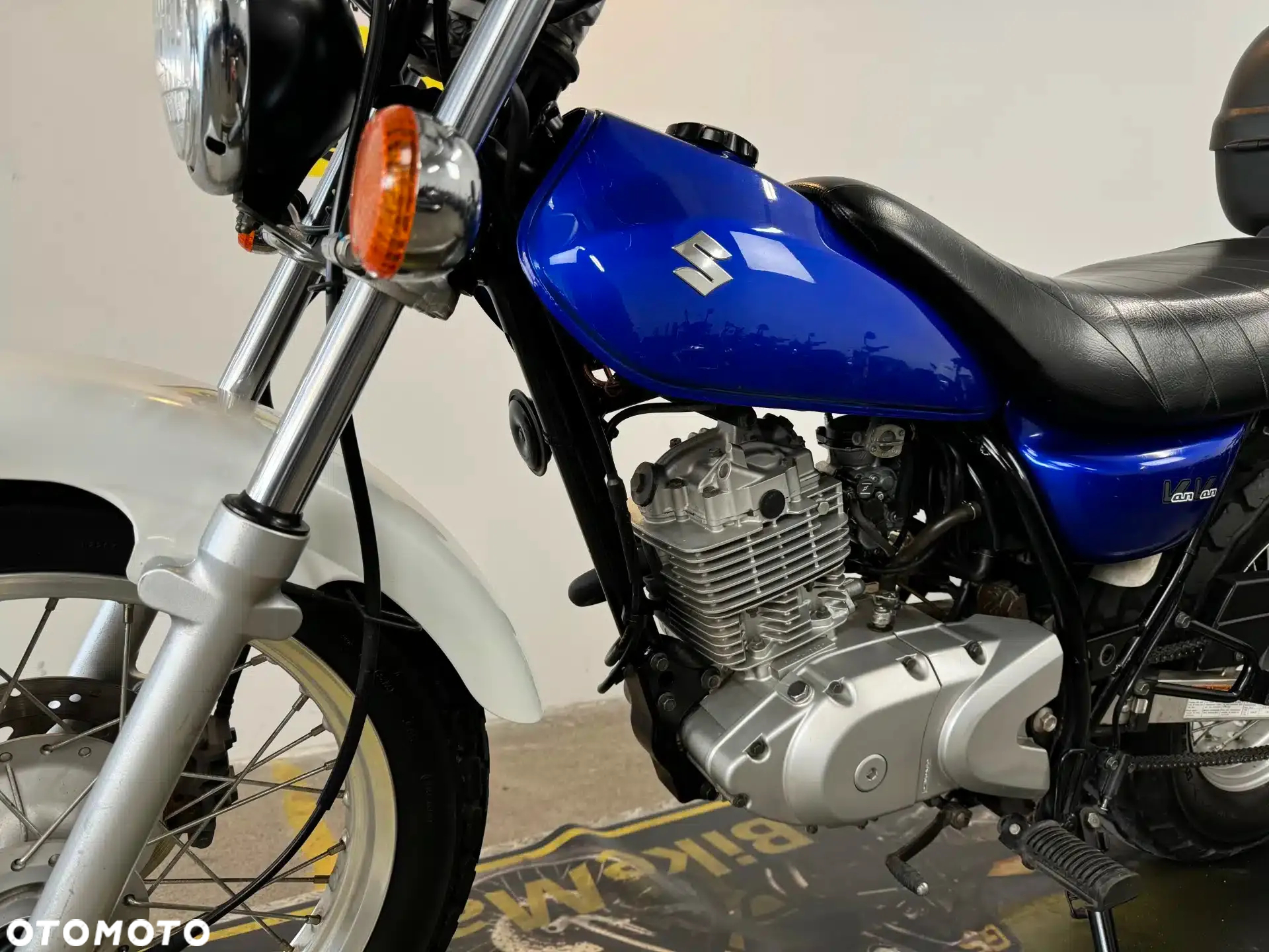 Suzuki RV - 19