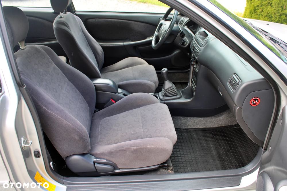 Toyota Corolla 2.0 D-4D - 18