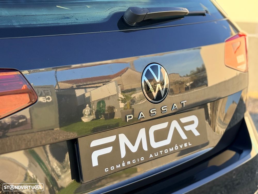 VW Passat Variant 2.0 TDi Business DSG - 9